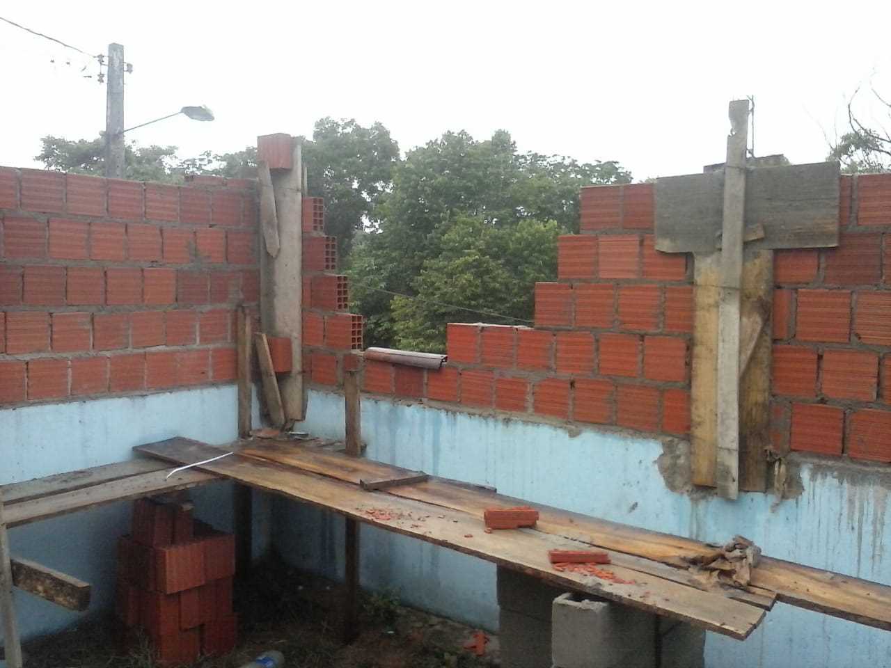 Escola Evany Galvão ganha muro e rampa de acessibilidade 
